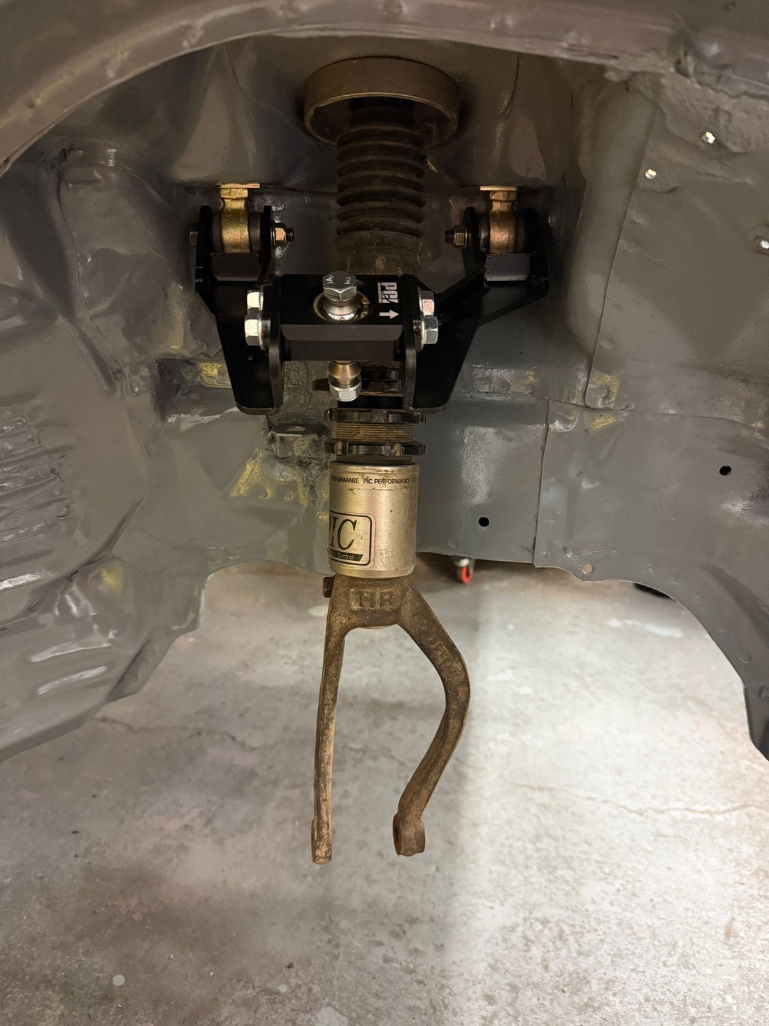 EF Civic K Swap Build: Interior Paint, Suspension Setup, and Pedal Assembly Conversion